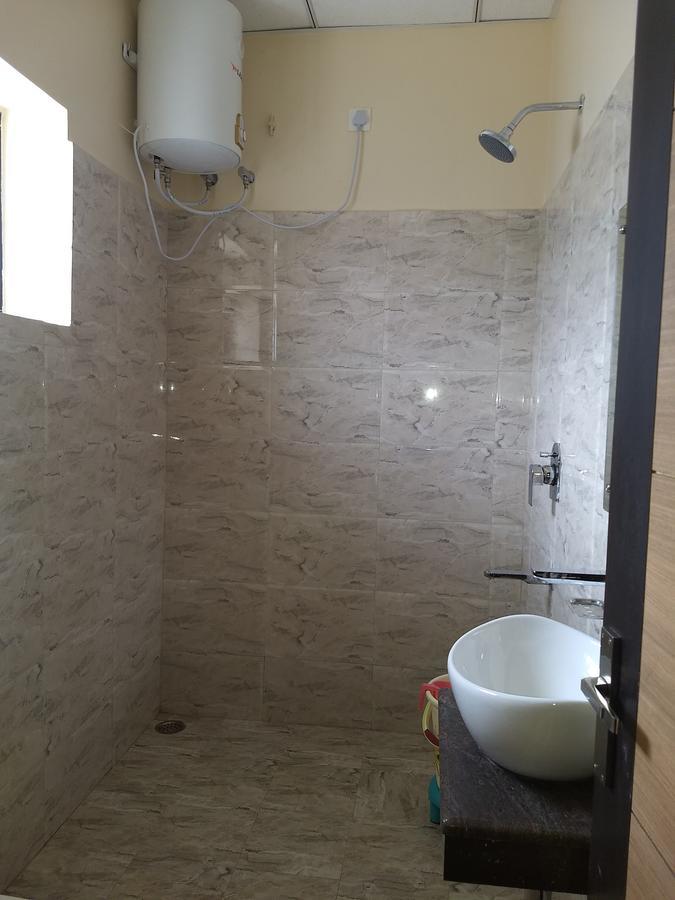 Hotel Reyansh Tanakpur Екстер'єр фото