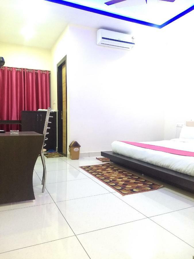 Hotel Reyansh Tanakpur Екстер'єр фото