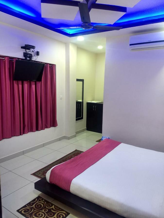 Hotel Reyansh Tanakpur Екстер'єр фото