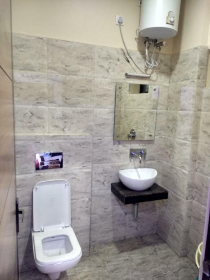 Hotel Reyansh Tanakpur Екстер'єр фото